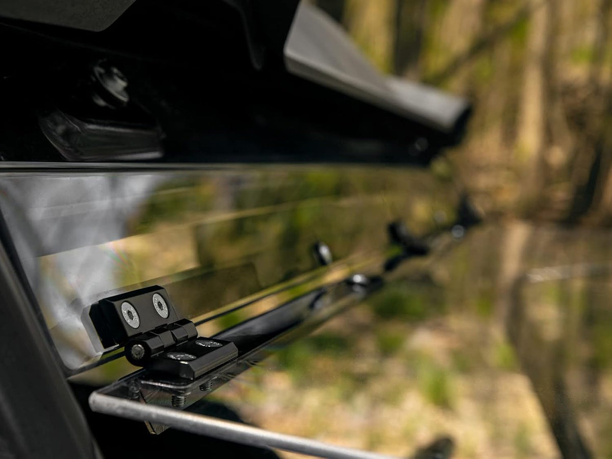Heavy-Duty Scratch Resistant Flip Windshield for John Deere Gator XUV 865E / 865M, 1/4" Thick Polycarbonate E7666