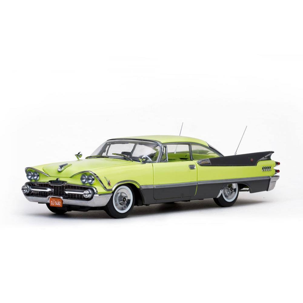 Yellow Platinum Edition 1/18 Diecast Model Car K283