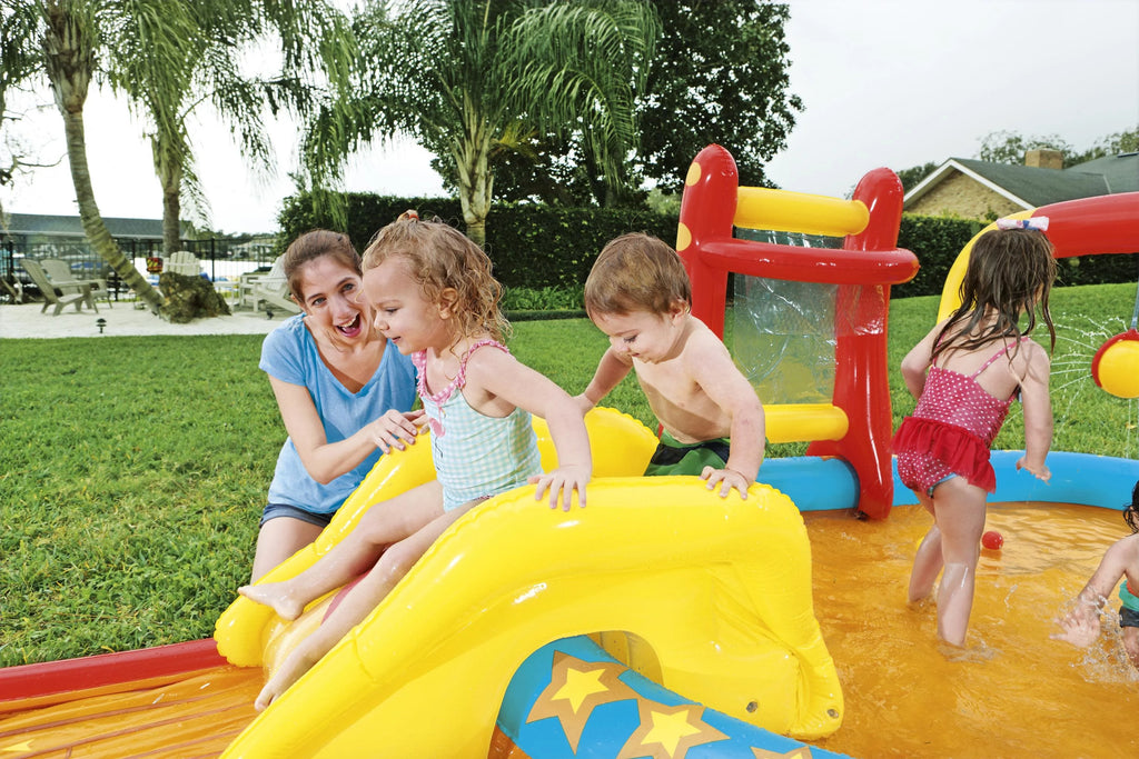 Inflatable Play Pool Center with Slide U35183