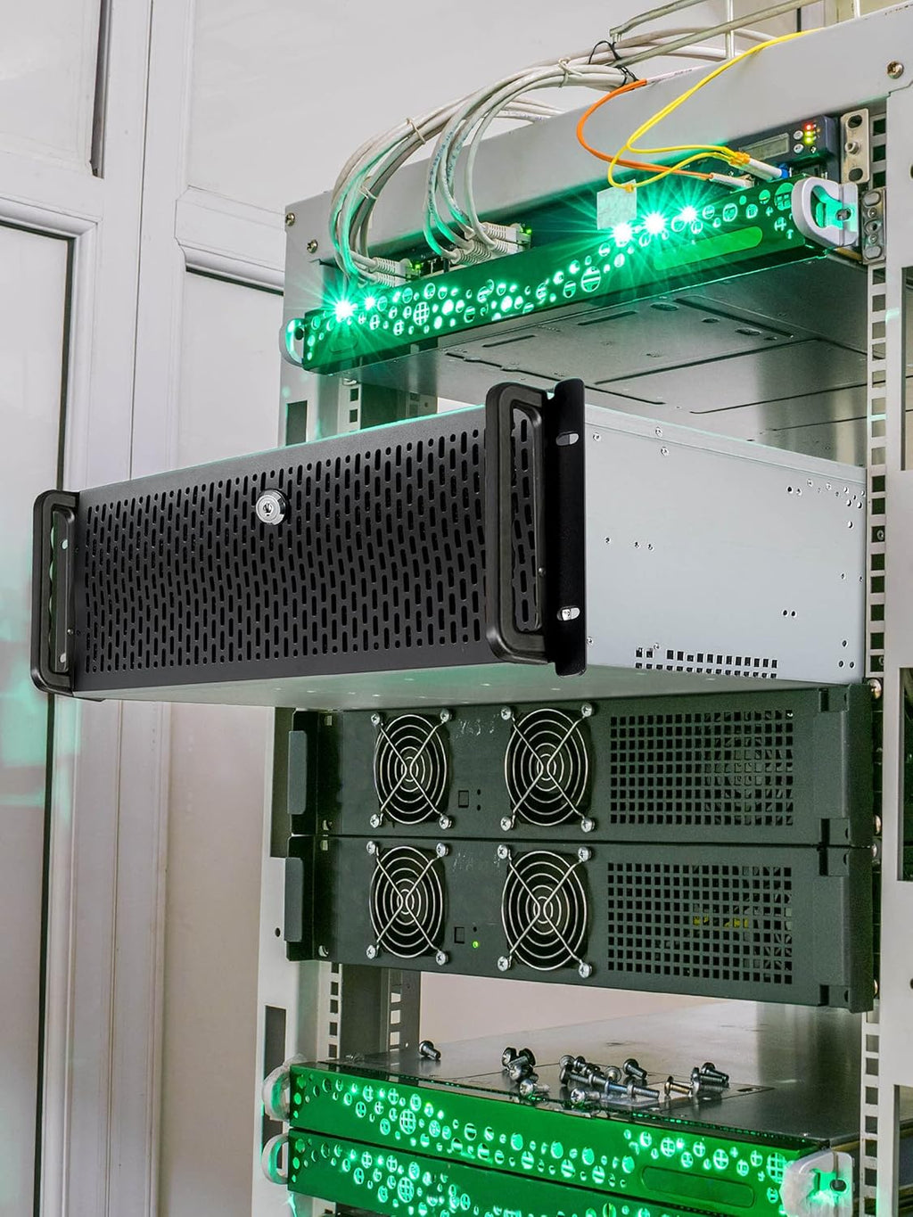 2U Rackmount Server Case 4 Bay 3.5 HDD Metal F196