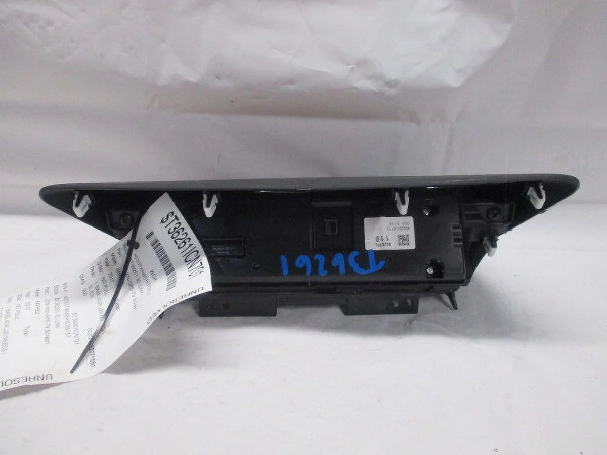 Information Display Screen G864457