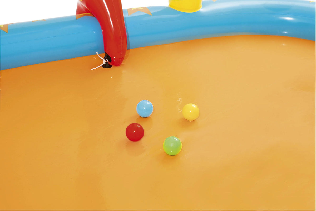 Inflatable Play Pool Center with Slide U35183
