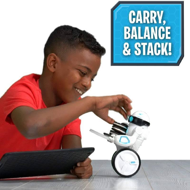 Interactive Robot Q846956