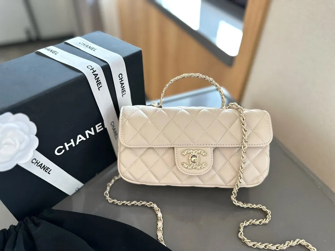 Quilted Lambskin Rectangular Flap I889