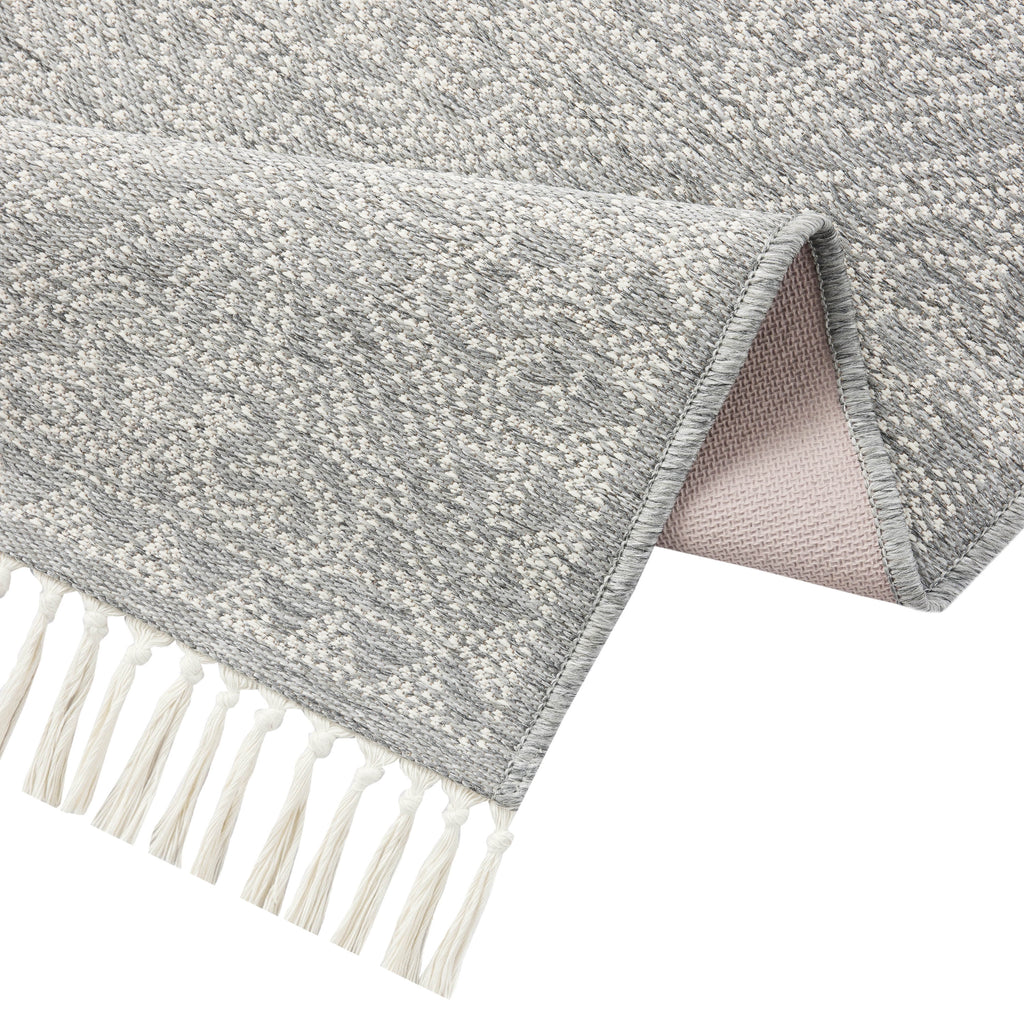 Grey Medallion Non-Skid 27" x 45" Accent Rug with Fringe H446